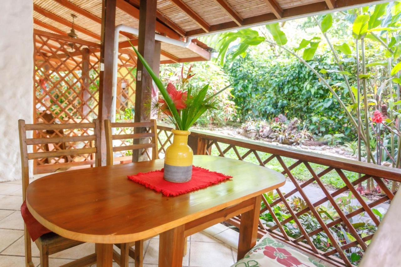 Hotel Casa Merlin Puerto Viejo de Talamanca Екстериор снимка
