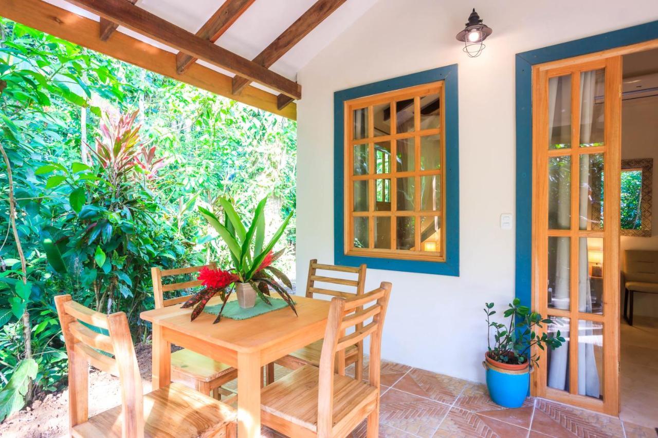 Hotel Casa Merlin Puerto Viejo de Talamanca Екстериор снимка