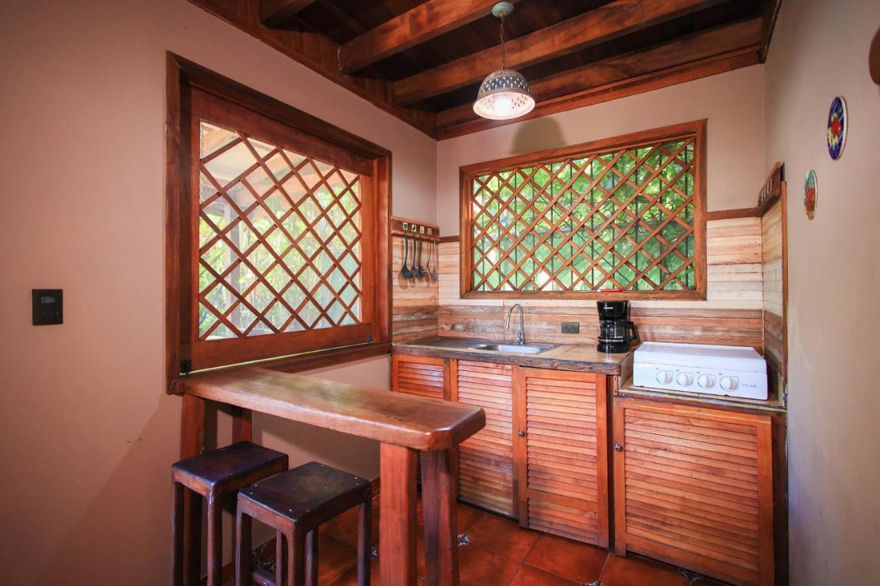 Hotel Casa Merlin Puerto Viejo de Talamanca Екстериор снимка