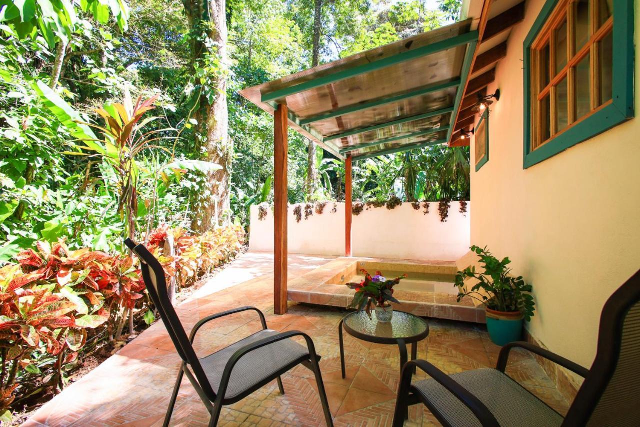 Hotel Casa Merlin Puerto Viejo de Talamanca Екстериор снимка