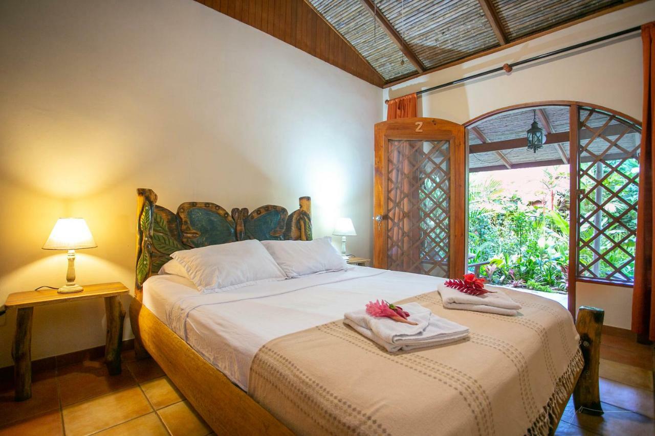 Hotel Casa Merlin Puerto Viejo de Talamanca Екстериор снимка