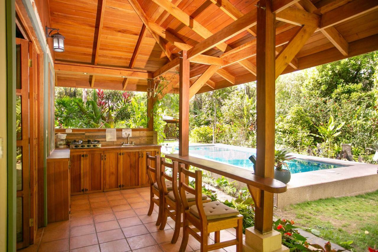 Hotel Casa Merlin Puerto Viejo de Talamanca Екстериор снимка
