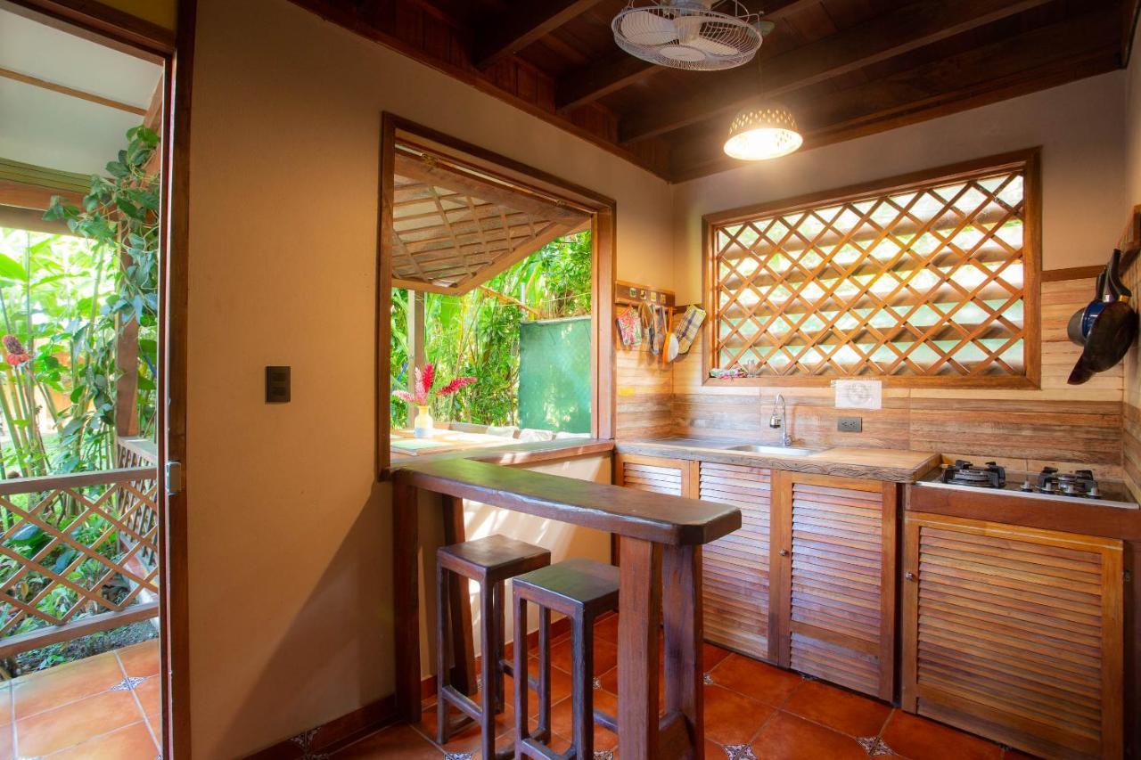 Hotel Casa Merlin Puerto Viejo de Talamanca Екстериор снимка